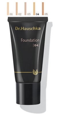 Hauschka foundation 04 hazelnut 30ml  drogist