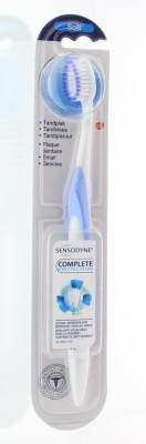 Foto van Sensodyne tandenborstel complete care 1 stuk via drogist