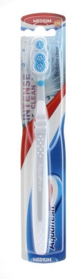 Foto van Aquafresh tandenborstel intense clean medium 1st via drogist